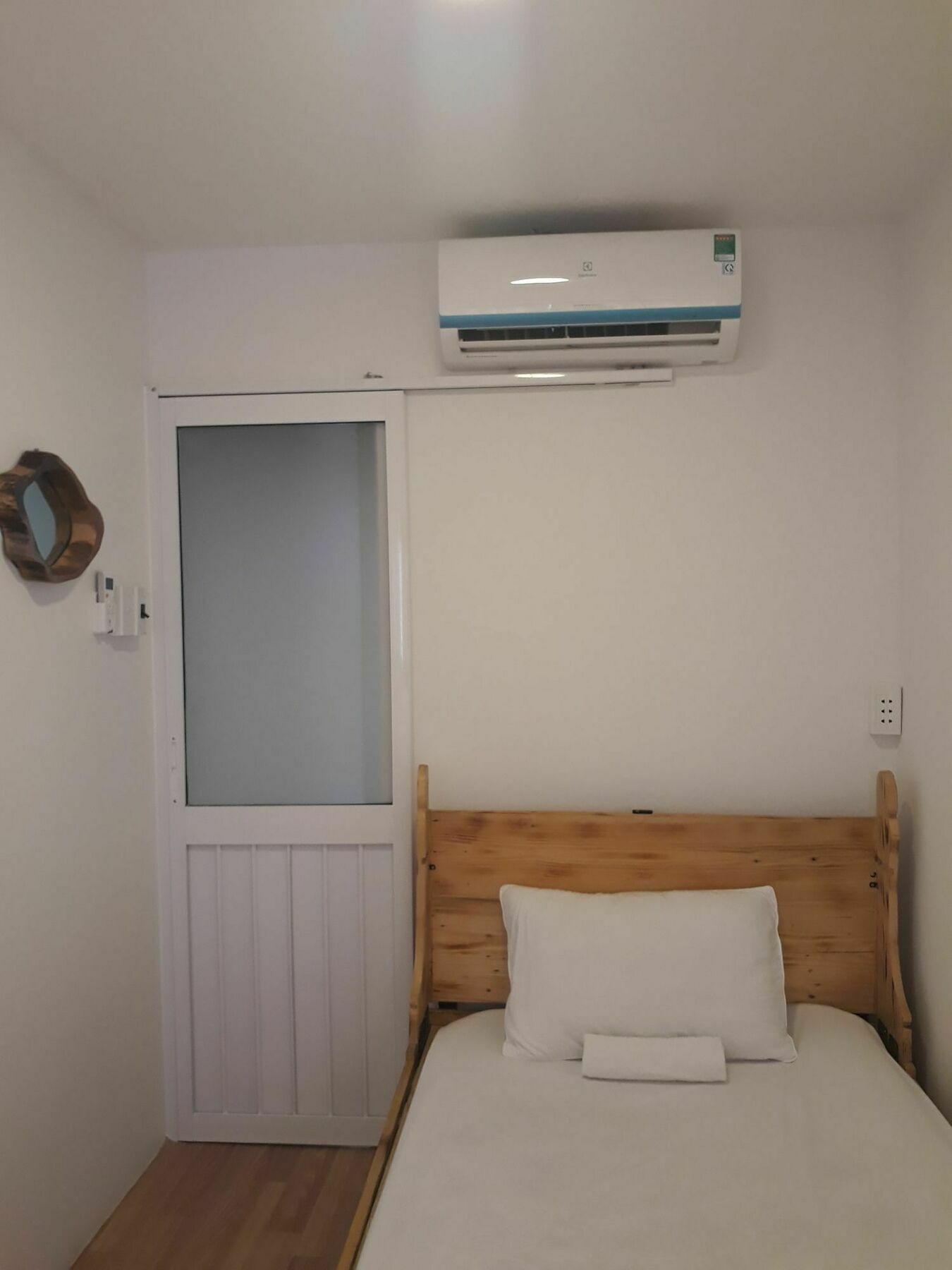 Phuong Van Hotel Ho Chi Minh City Exterior photo